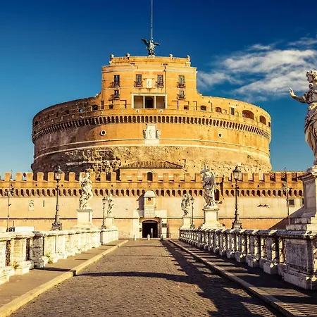 Valentine Roma